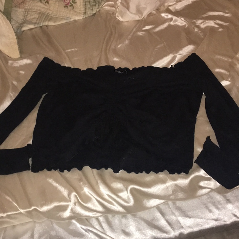 ❤️2 for 10 bundle Boohoo cropped top